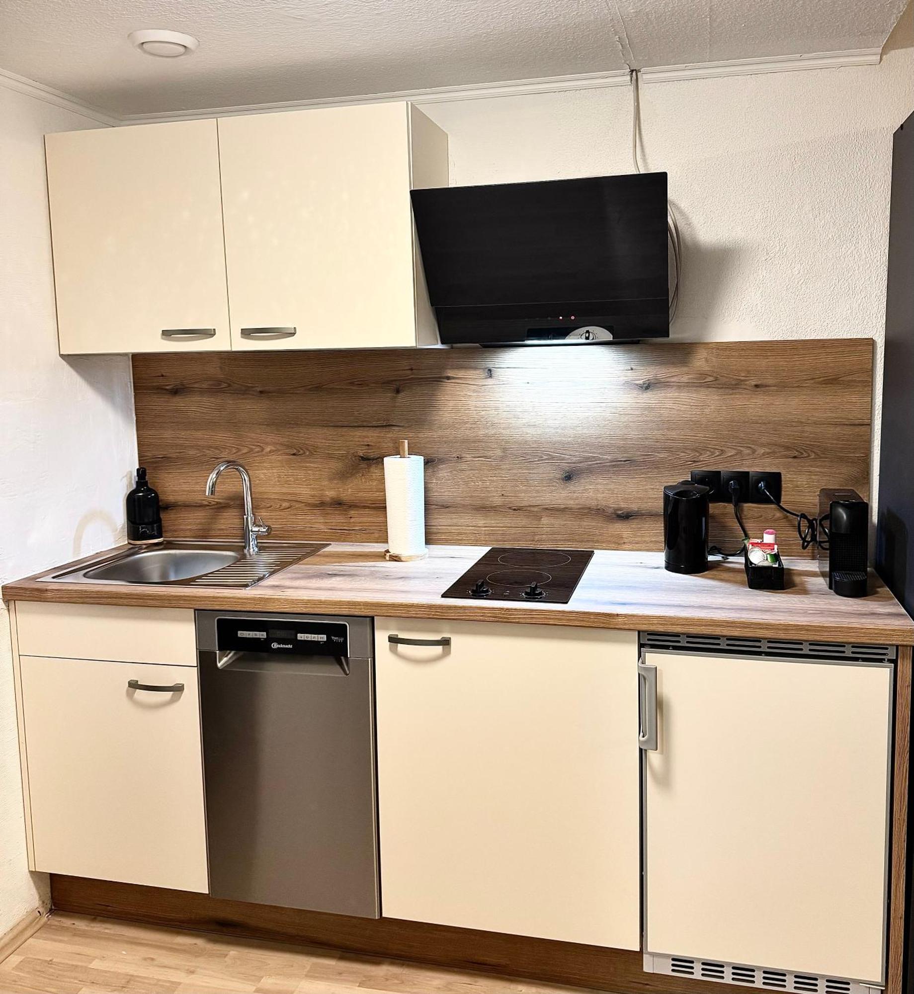 Apartment Am Ossiachersee Mit Eigenem Seezugang Landskron Exterior foto